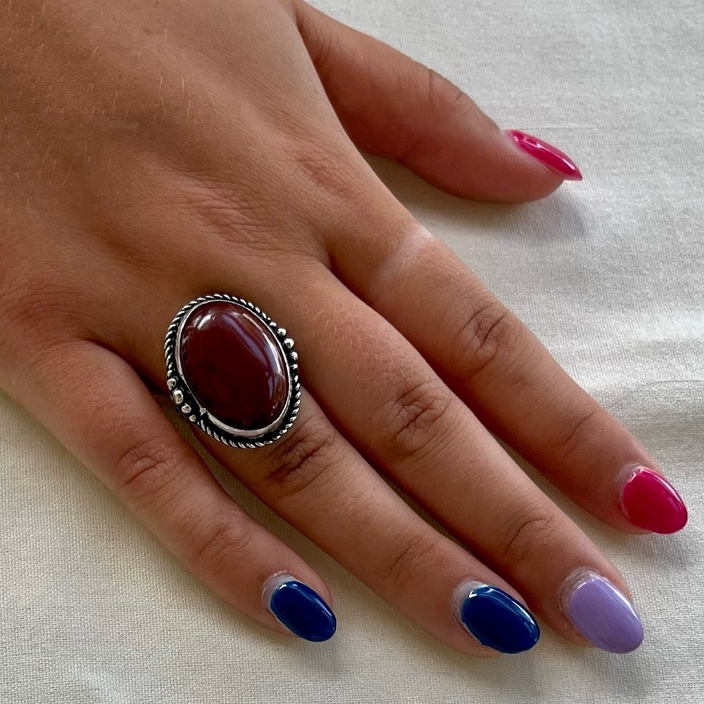 925 Sterling and Agate Cabochon Stone Ring